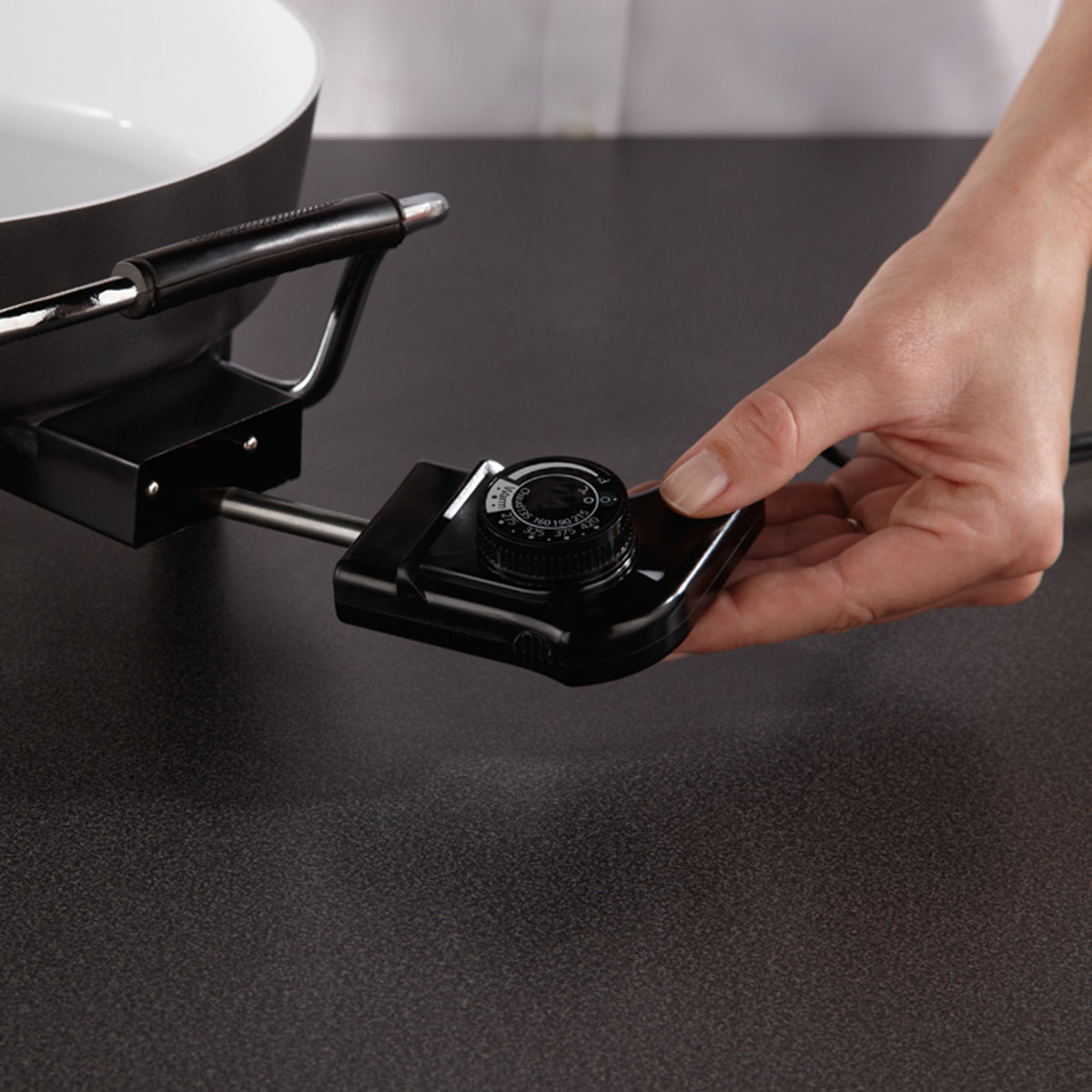 Oster® DuraCeramic™ Electric Skillet CKSTSK12WC033 Oster® Canada