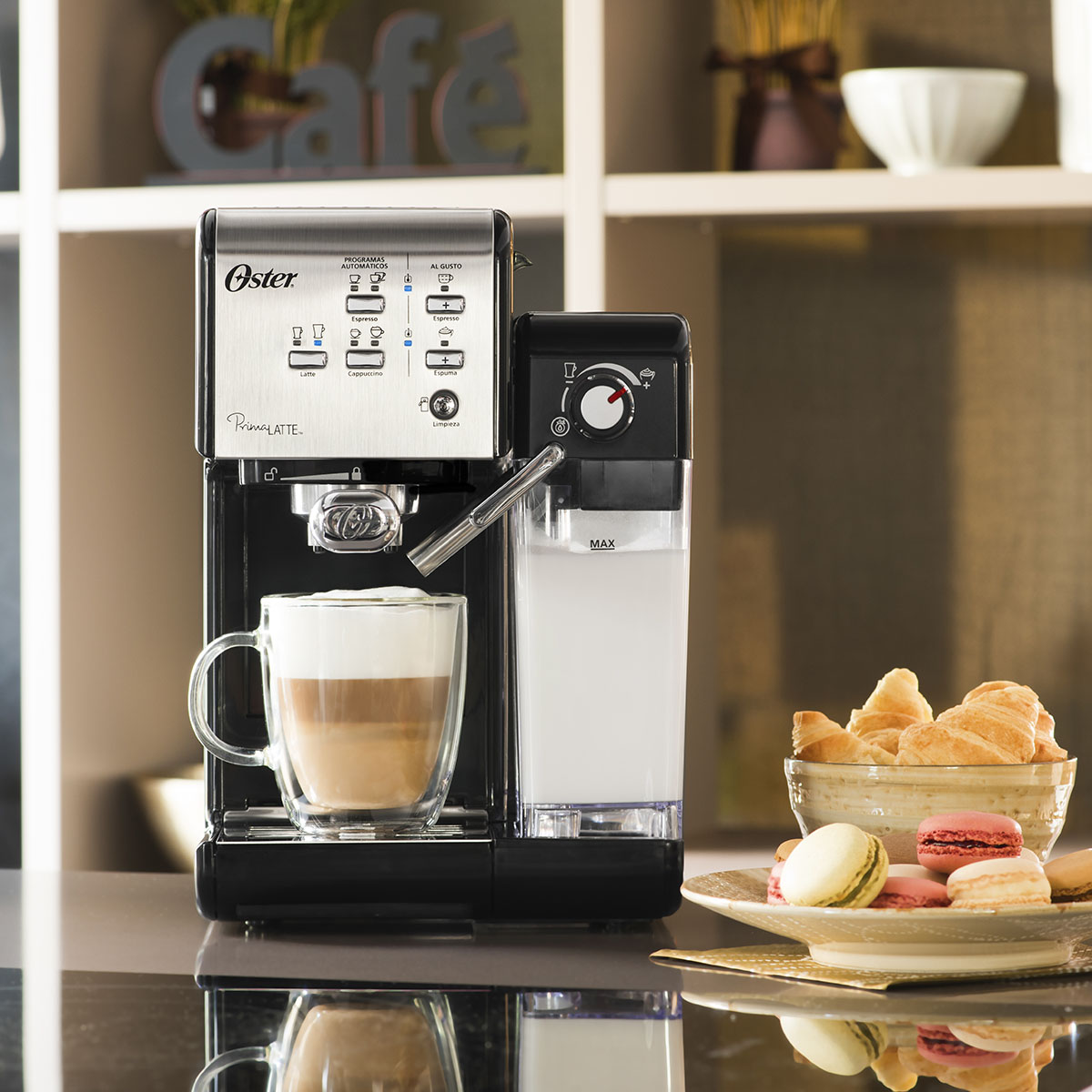 Oster® Prima Lattee® 19-Bar Italian Pump Espresso, Cappuccino & Latte  Machine - BVSTEM6701SS-033